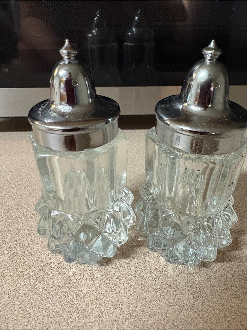 Indiana Glass Clear Diamond-Pattern Glass Shakers with Silver Tops